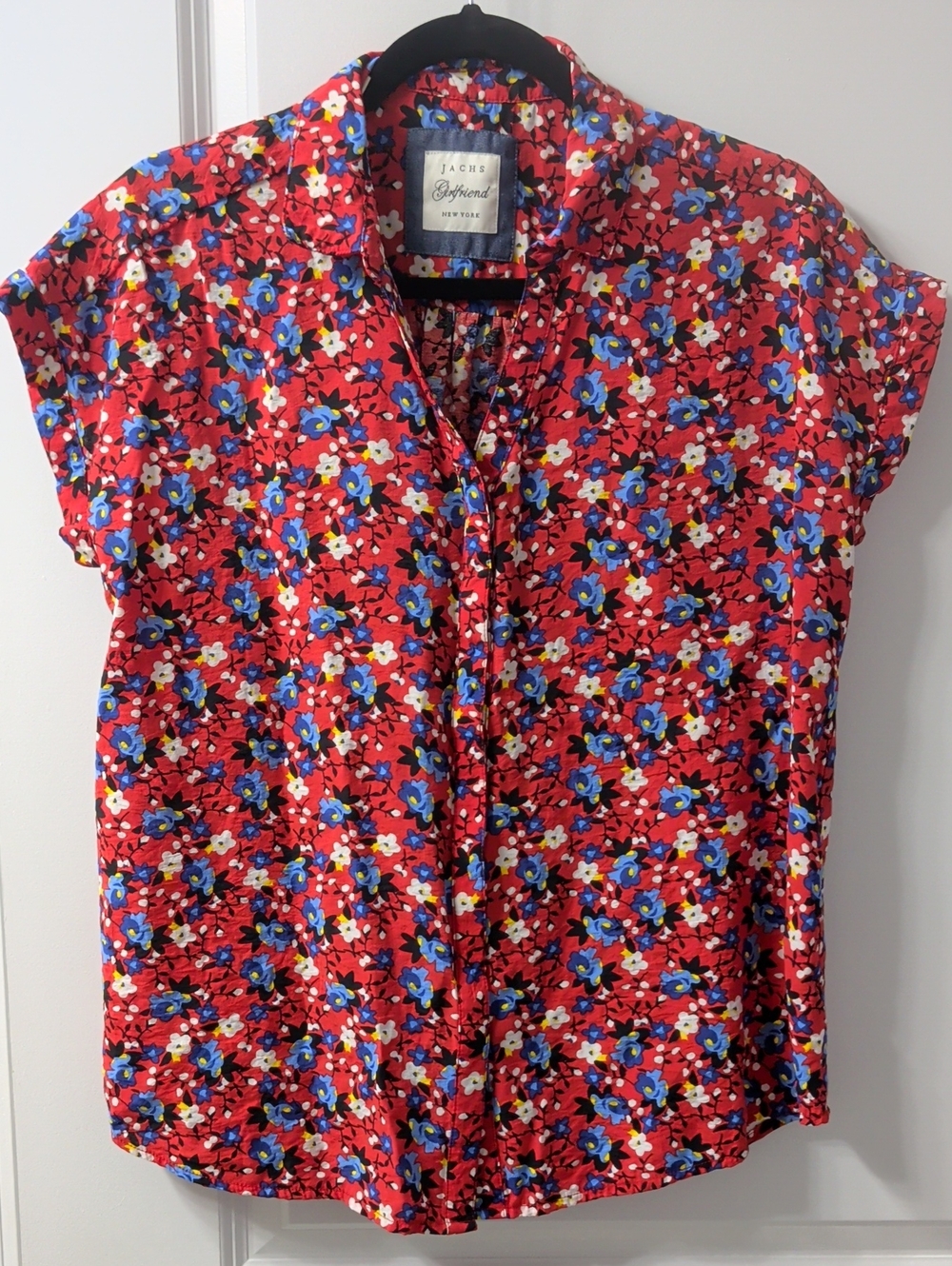 Jach's Girlfriend Red Floral Cap-Sleeve Button Front Blouse